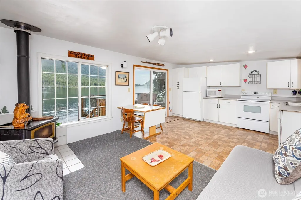 35030 North Shore Drive Mount Vernon WA 98274