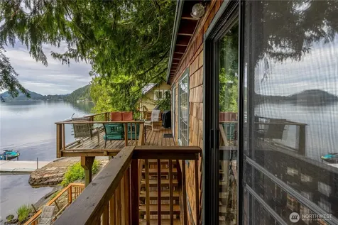 35030 North Shore Drive Mount Vernon WA 98274