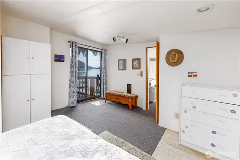 35030 North Shore Drive Mount Vernon WA 98274
