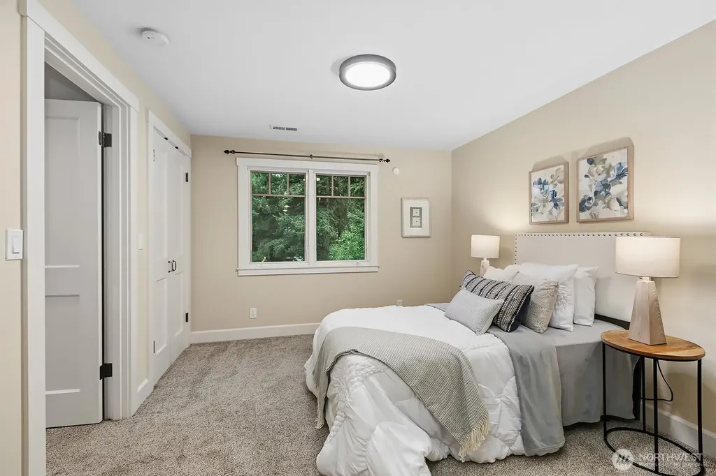 16504 164th Avenue NE Woodinville WA 98072