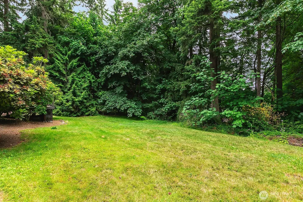 16504 164th Avenue NE Woodinville WA 98072