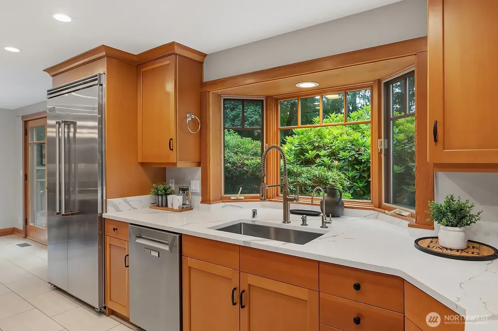 16504 164th Avenue NE Woodinville WA 98072