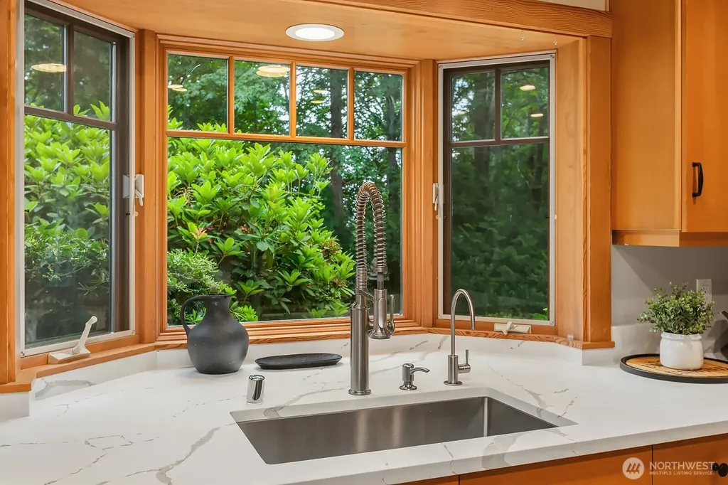 16504 164th Avenue NE Woodinville WA 98072