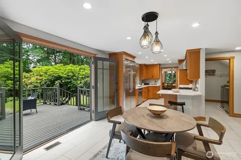 16504 164th Avenue NE Woodinville WA 98072