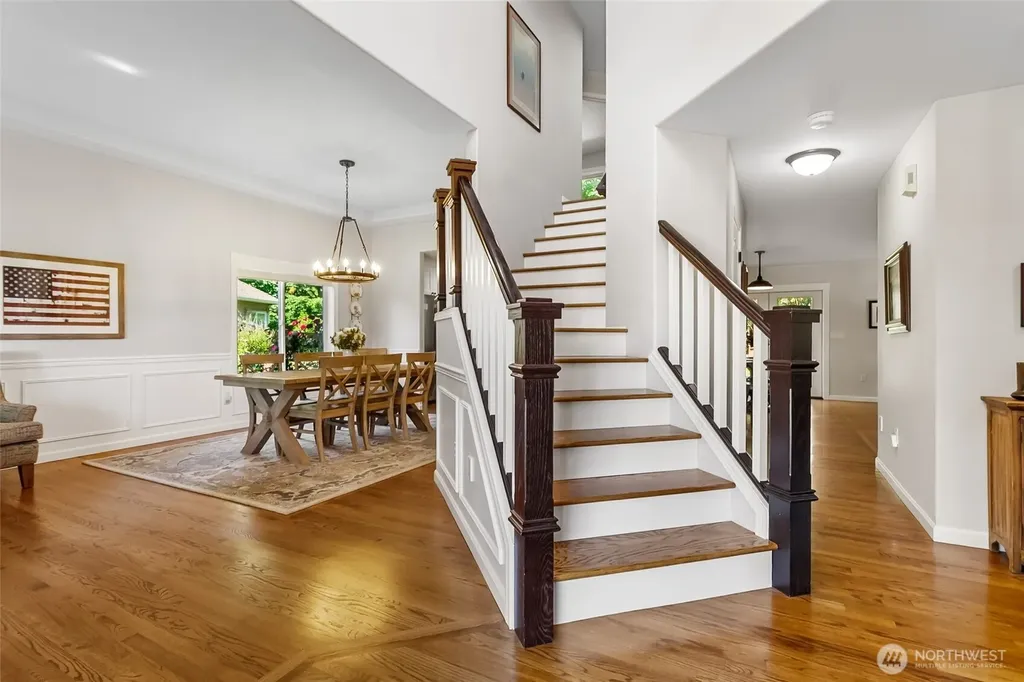 2715 17th Avenue Ct SW Puyallup WA 98371