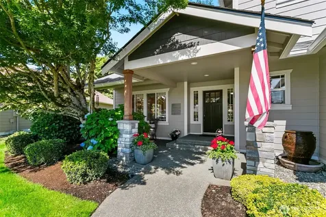 2715 17th Avenue Ct SW Puyallup WA 98371