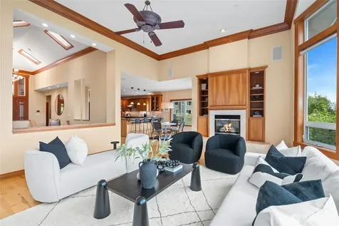 6317 NE 138th Place Kirkland WA 98034
