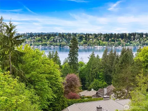 6317 NE 138th Place Kirkland WA 98034
