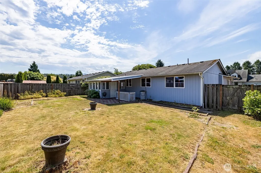 1215 E Gilkey Road Burlington WA 98233