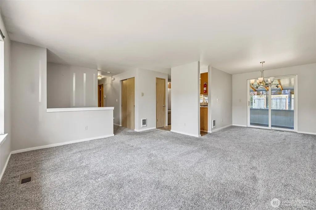 1215 E Gilkey Road Burlington WA 98233