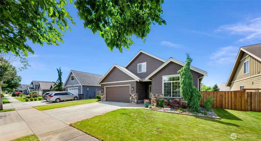 2165 Littlefield Court Lynden WA 98264