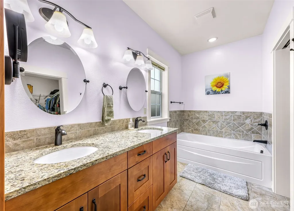 2165 Littlefield Court Lynden WA 98264