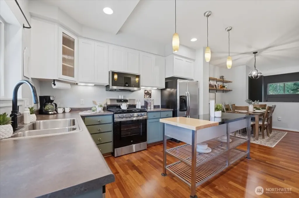 4890 Deerfield Place Mukilteo WA 98275
