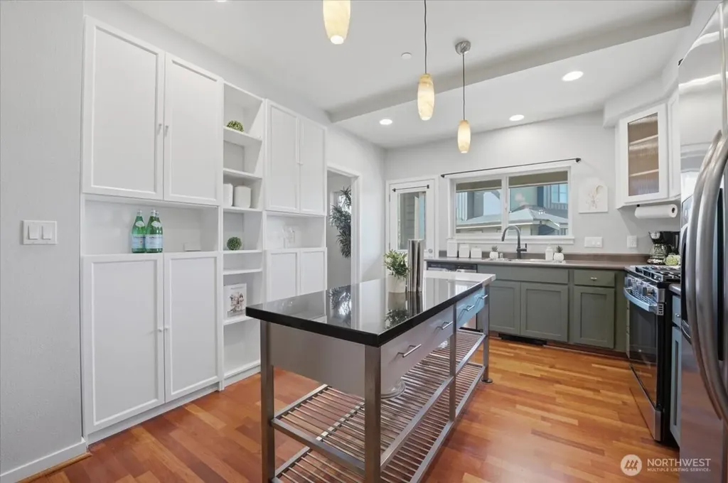 4890 Deerfield Place Mukilteo WA 98275