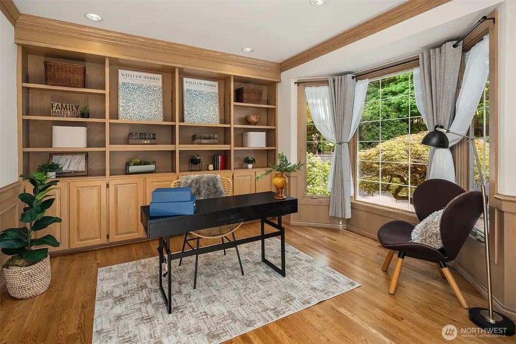 3816 140th Avenue NE Bellevue WA 98005