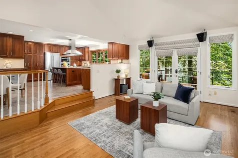 3816 140th Avenue NE Bellevue WA 98005