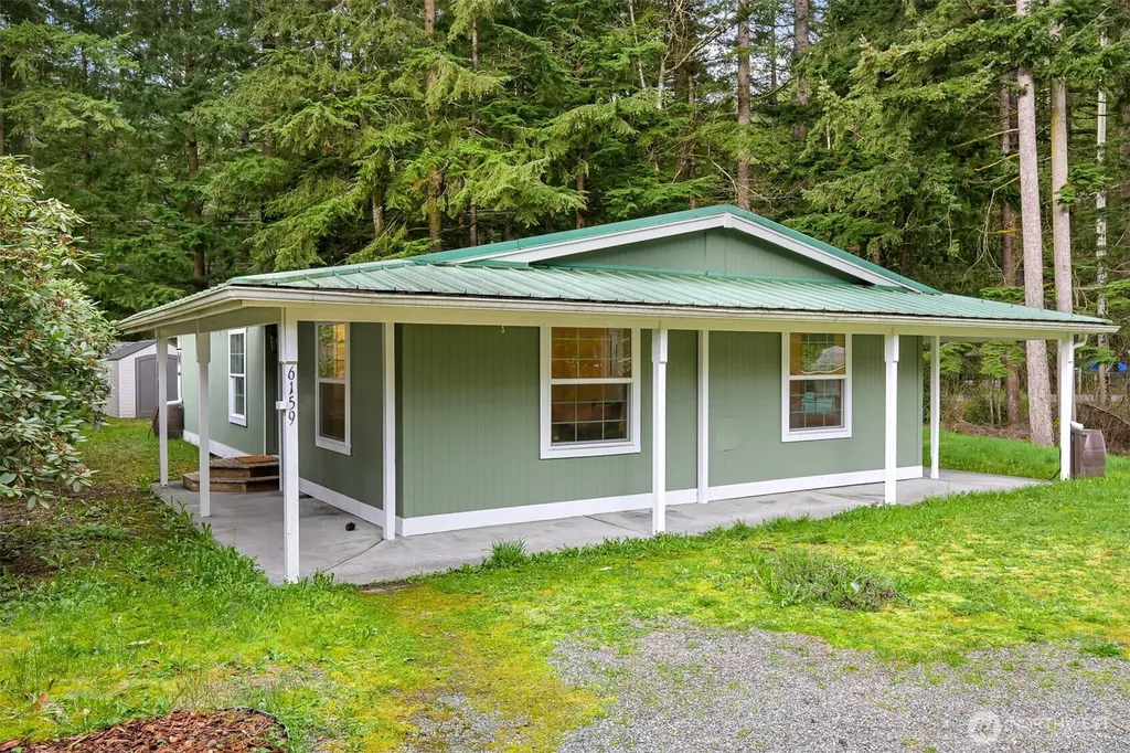 6159 Cedar Lane Maple Falls WA 98266
