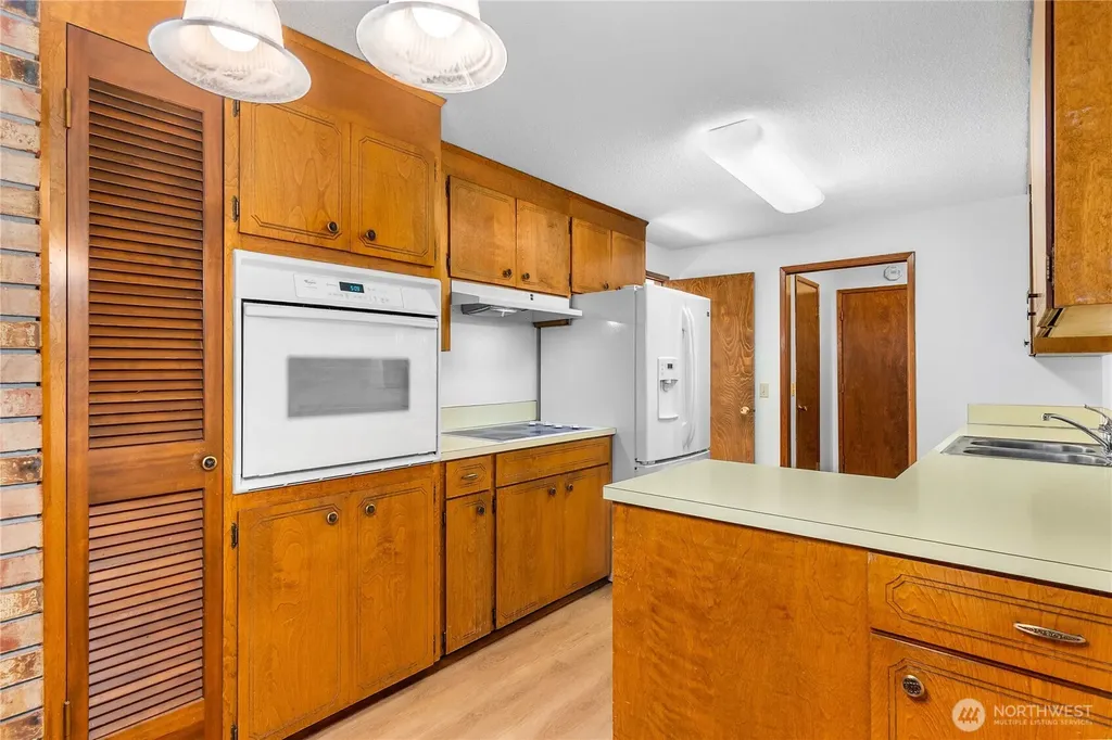 3709 Wesley Loop NW Olympia WA 98502
