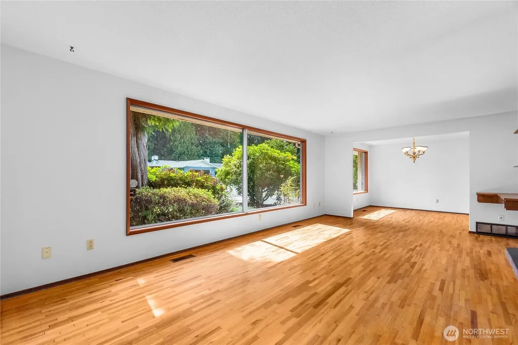 3709 Wesley Loop NW Olympia WA 98502