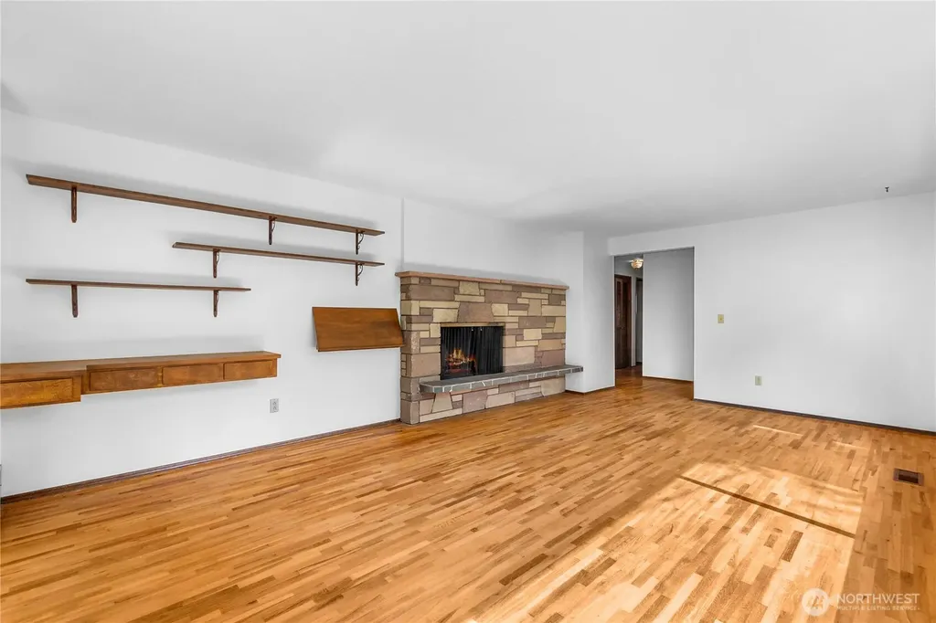 3709 Wesley Loop NW Olympia WA 98502