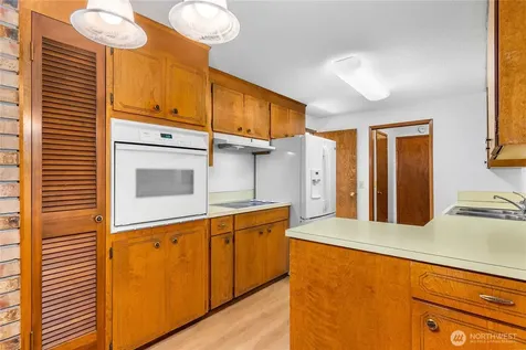 3709 Wesley Loop NW Olympia WA 98502