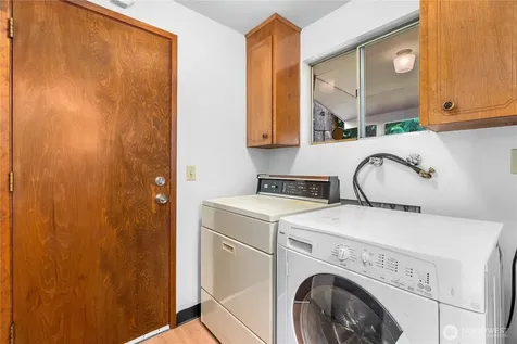 3709 Wesley Loop NW Olympia WA 98502