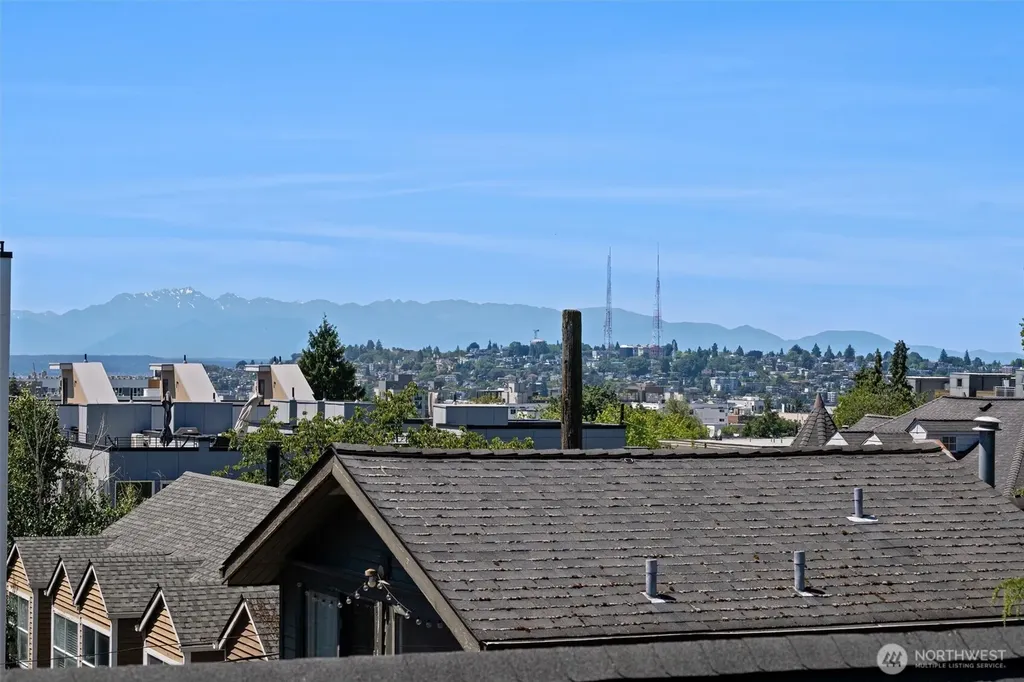 1421 E Denny W Seattle WA 98122