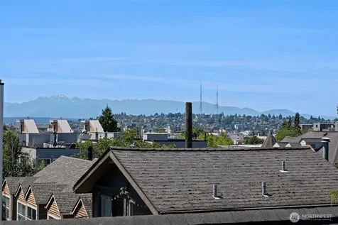 1421 E Denny W Seattle WA 98122
