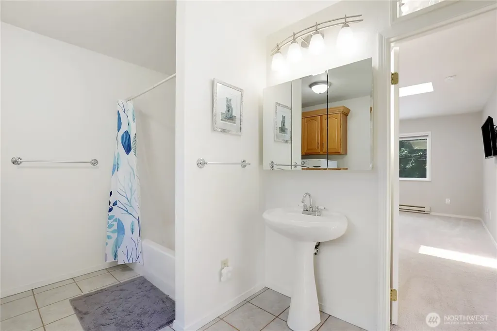 13422 170th Avenue SE Renton WA 98059