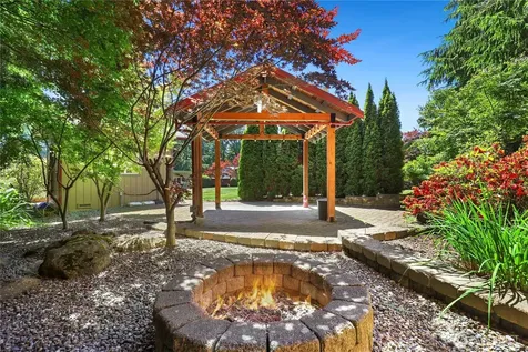 13422 170th Avenue SE Renton WA 98059