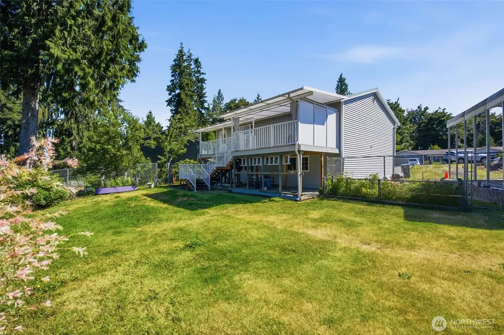 1814 Agate Court NW Poulsbo WA 98370