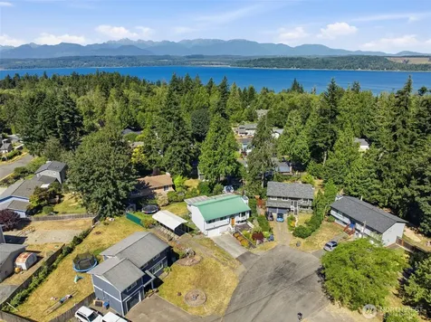 1814 Agate Court NW Poulsbo WA 98370