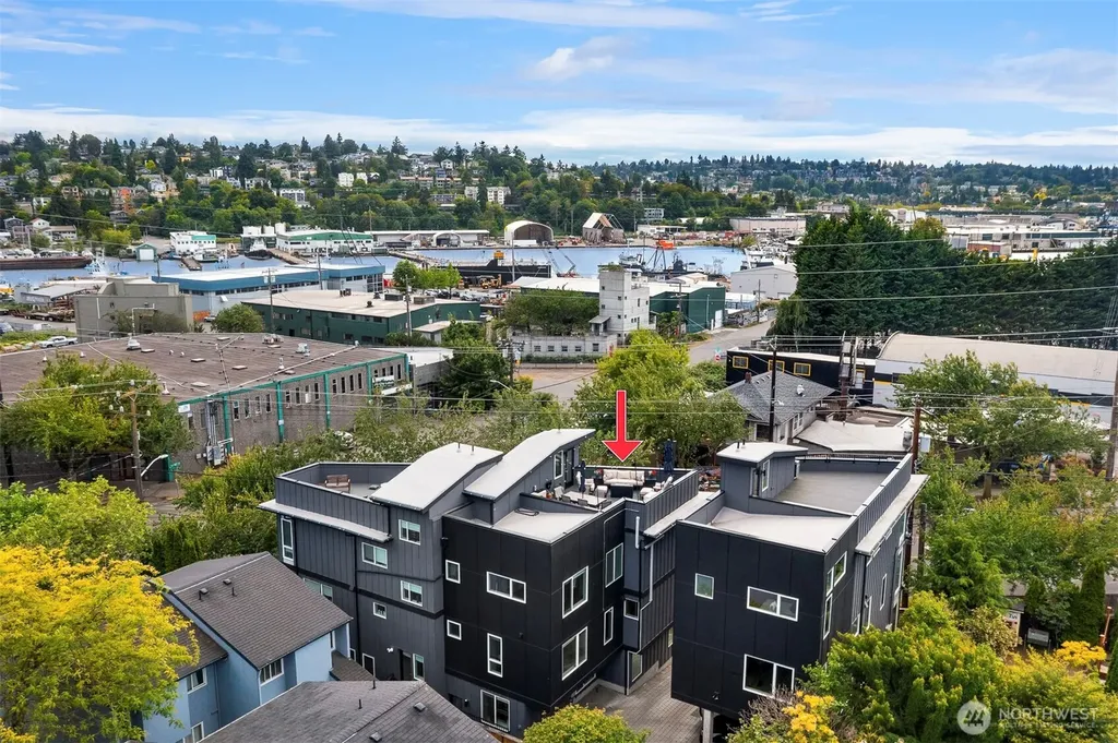 4104 Leary Way NW Seattle WA 98107
