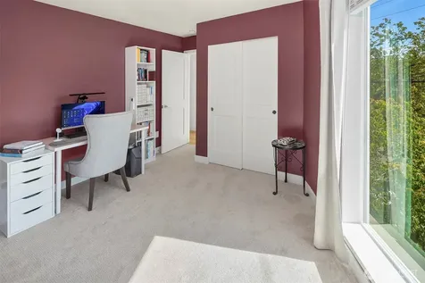 4104 Leary Way NW Seattle WA 98107