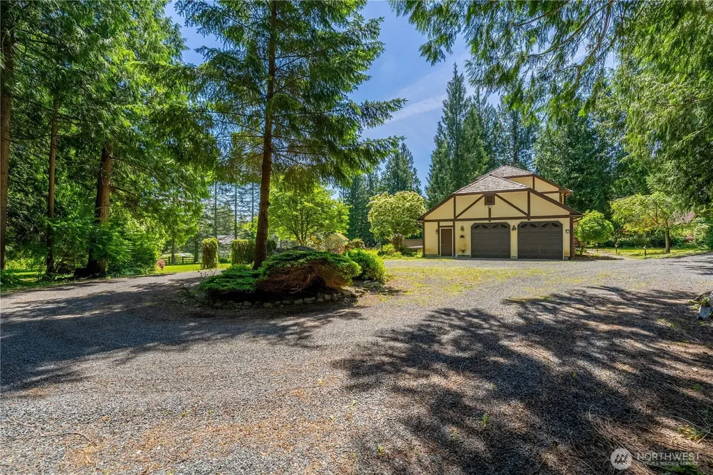 29723 4th Avenue NW Stanwood WA 98292