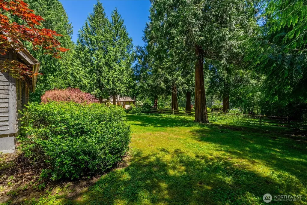 29723 4th Avenue NW Stanwood WA 98292