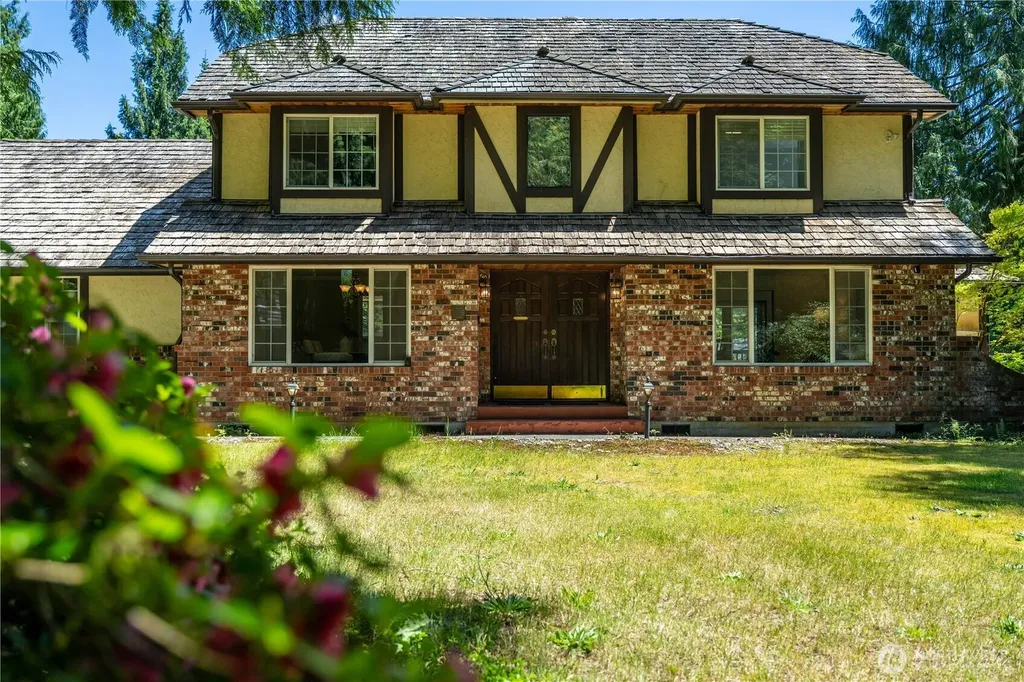 29723 4th Avenue NW Stanwood WA 98292