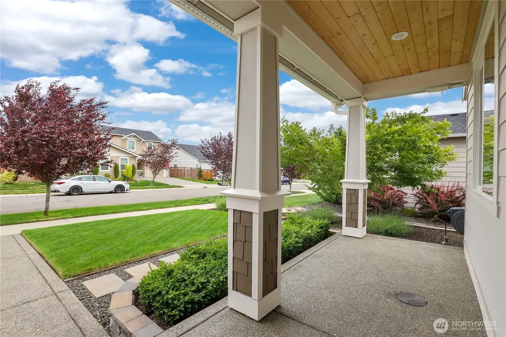 19522 136th Street E Bonney Lake WA 98391