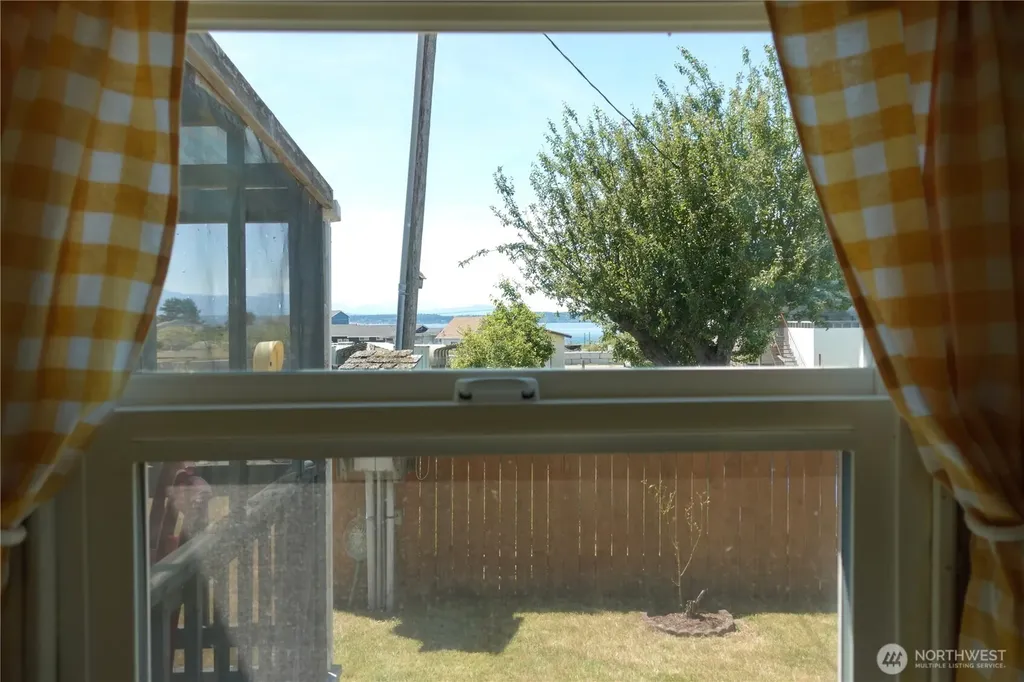 4880 Magellan Drive Freeland WA 98249