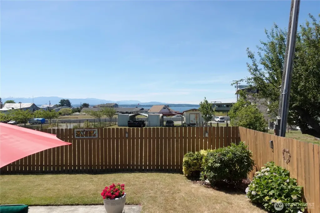 4880 Magellan Drive Freeland WA 98249