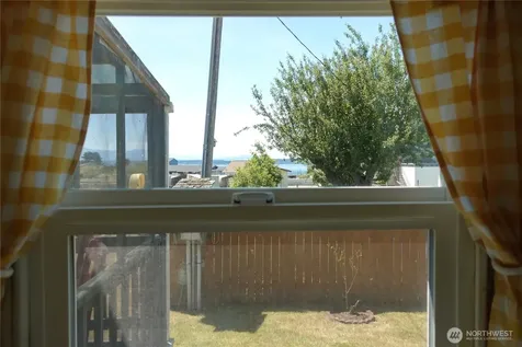 4880 Magellan Drive Freeland WA 98249