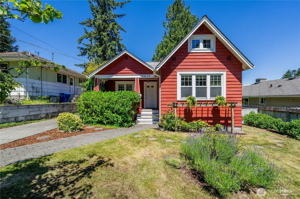 2014 N 143rd Street Seattle WA 98133