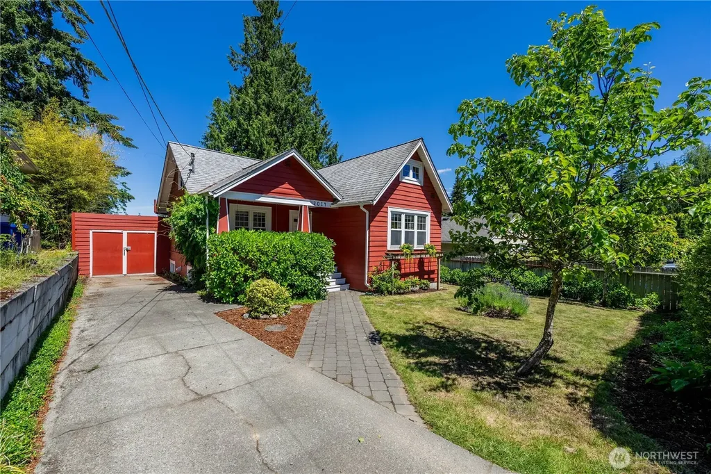 2014 N 143rd Street Seattle WA 98133