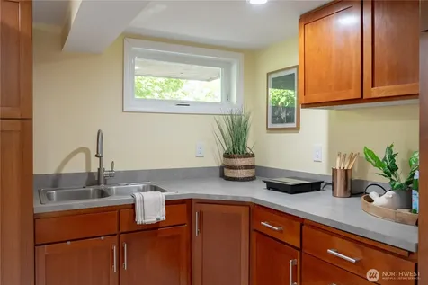 2014 N 143rd Street Seattle WA 98133