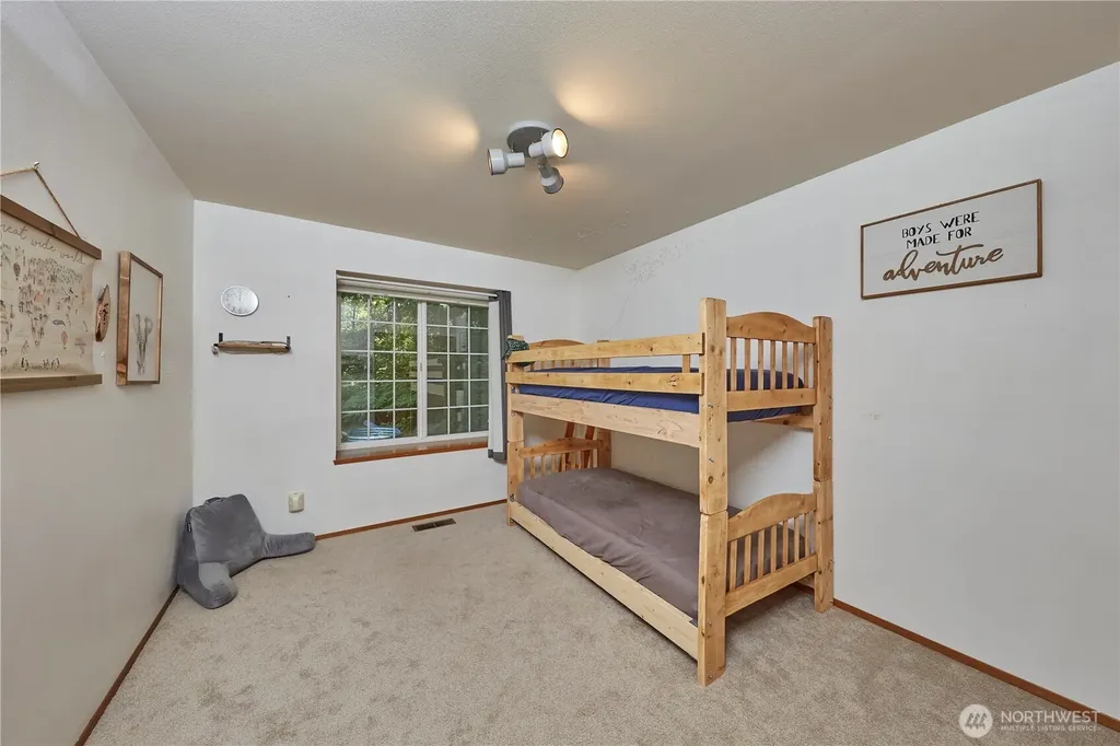 3903 NW Martha Lane Silverdale WA 98383
