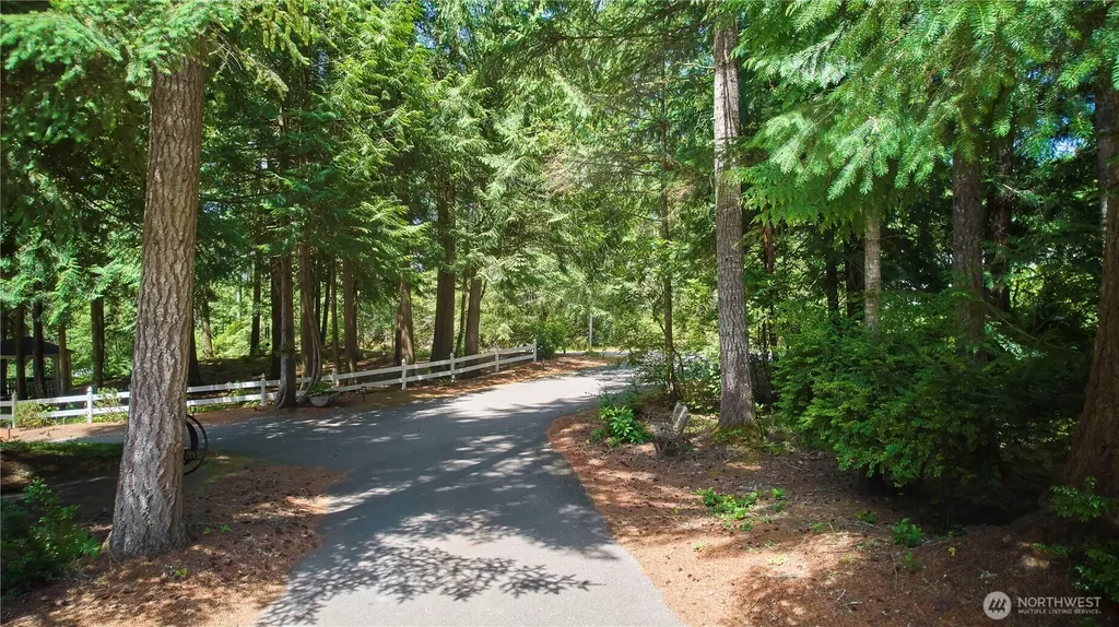 3903 NW Martha Lane Silverdale WA 98383