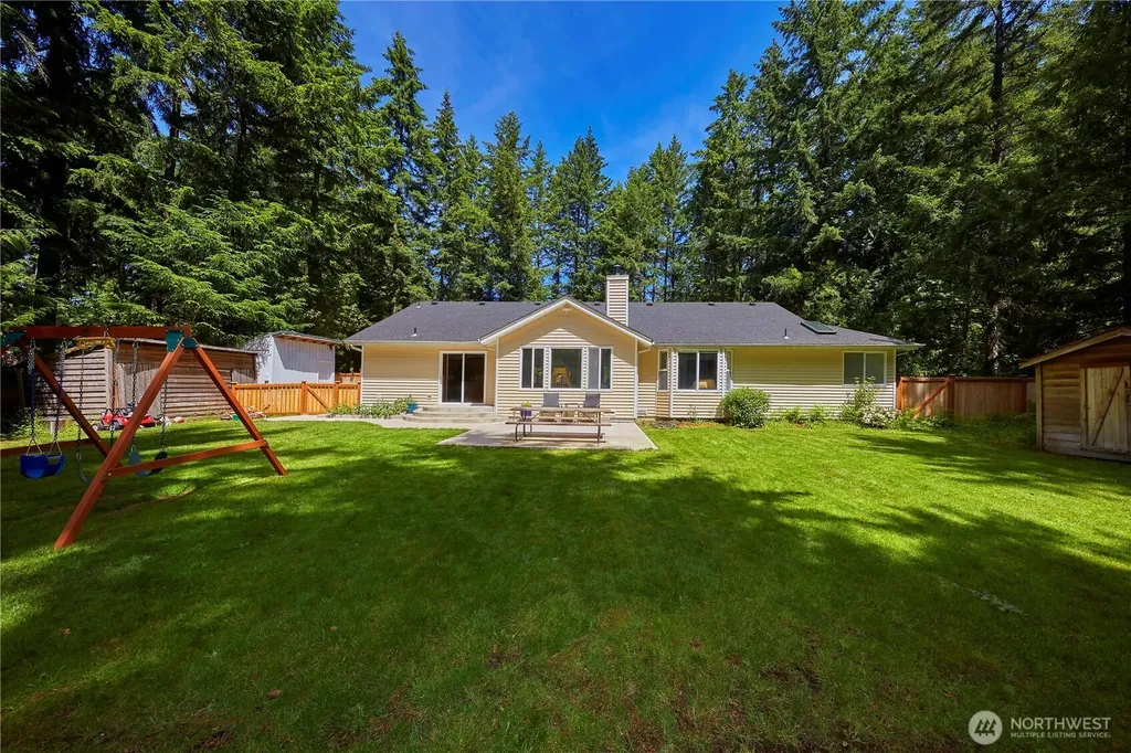 3903 NW Martha Lane Silverdale WA 98383