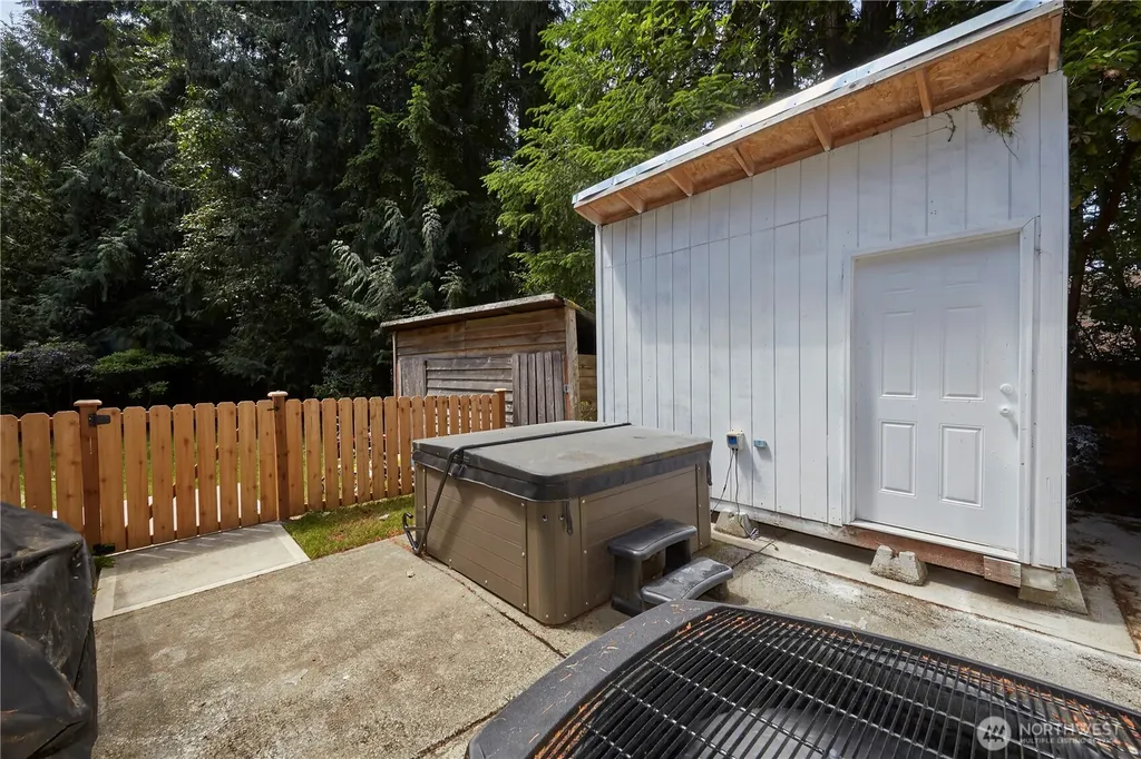3903 NW Martha Lane Silverdale WA 98383