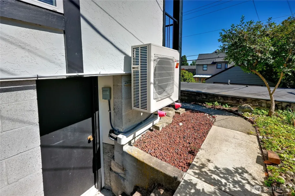 809 N G Street Tacoma WA 98403