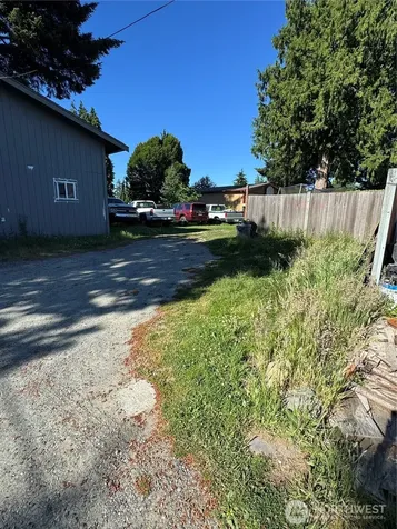 203 112th Street SE Everett WA 98208